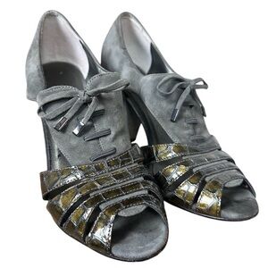 Vaneli Women's Gray Suede Peep Toe Lace-Up Heela Size 6 Leather